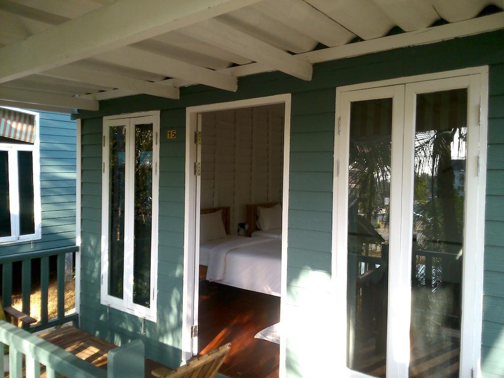 Sunshine Inn Resort Khao Lak Bilik gambar