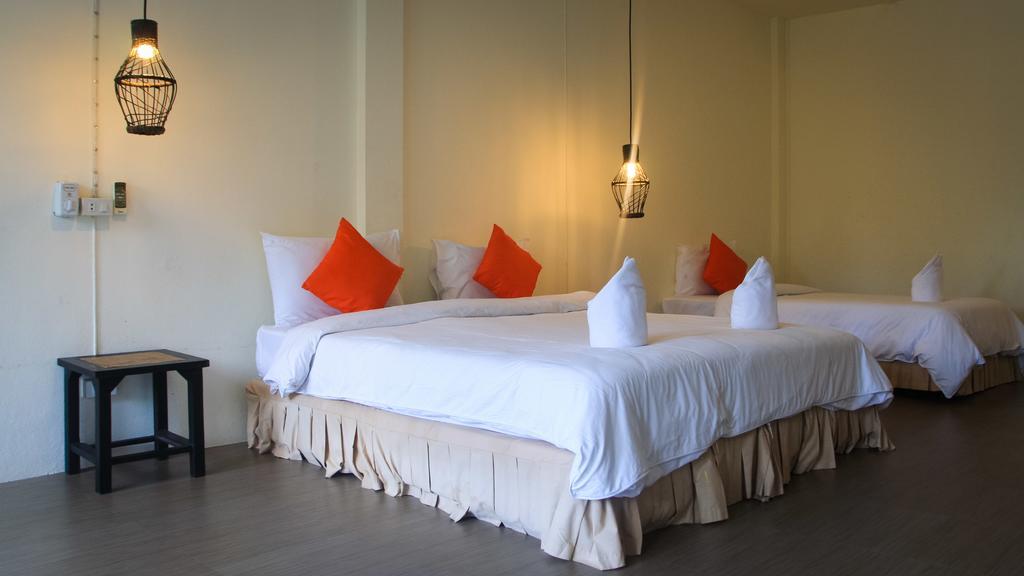 Sunshine Inn Resort Khao Lak Luaran gambar