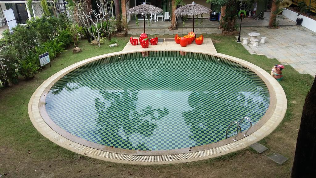Sunshine Inn Resort Khao Lak Luaran gambar
