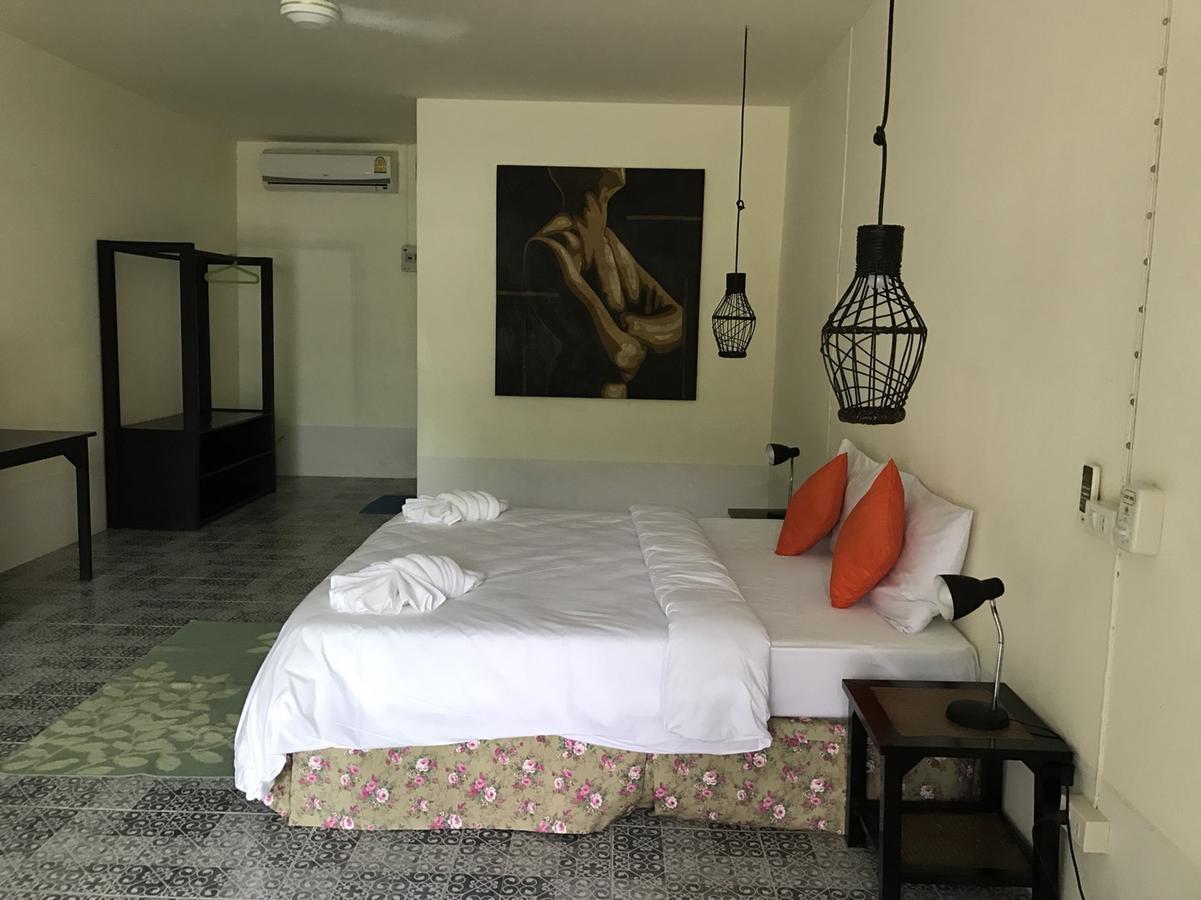 Sunshine Inn Resort Khao Lak Luaran gambar
