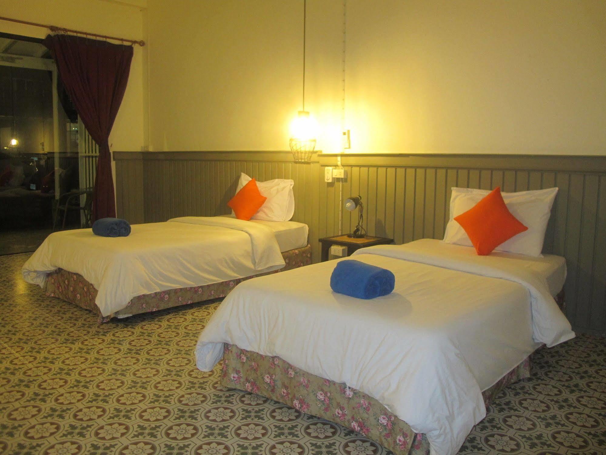 Sunshine Inn Resort Khao Lak Luaran gambar